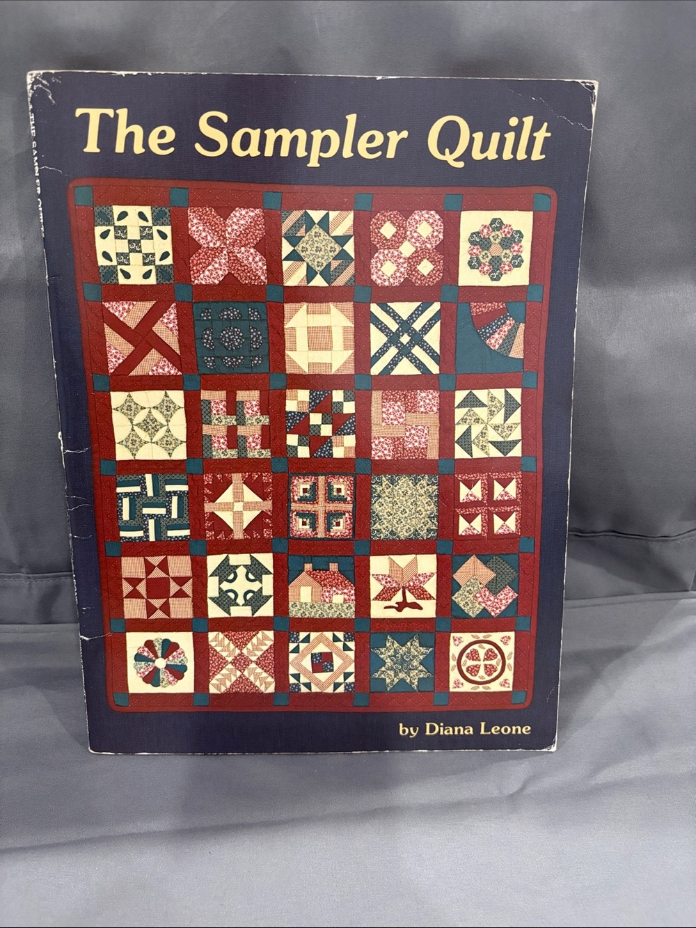 The Sampler Quilt by Diana Leone Paperback Red and Blue Patchwork Quilt Pattern